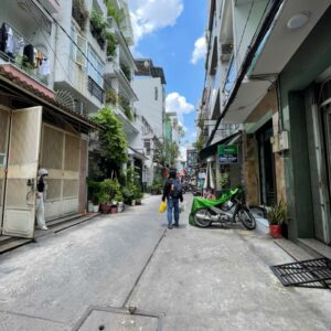 Bán nhà hẻm xe hơi đường An Dương Vương DT (4.9m x 20m) chỉ 24 tỷ