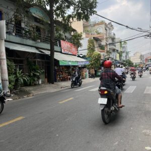 Bán Nhà 2 lầu, DT: 3.9 x 12.5m MT Thạch Lam, P. Phú Thạnh, Giá: 7.5 tỷ