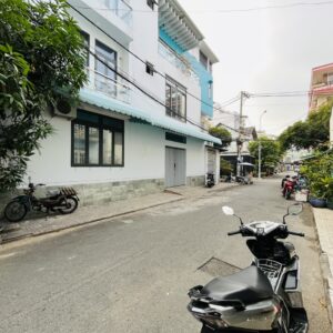 (Ngưng bán) Bán Nhà Cấp 4, DT: 10.88m x 22.6m, MT Vạn Hạnh, P. Tân Thành, Giá: 30 tỷ