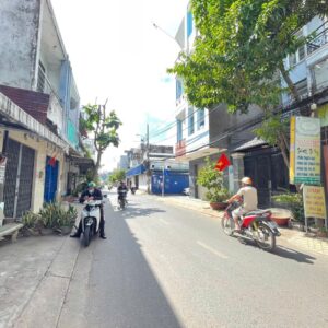 🔥Bán nhà mặt tiền Đường số 10, Bình Tân 5x20m, 4 tấm, đường nhựa 8m thông –– Giá 11 tỷ TL