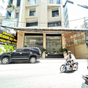 Chủ xuất ngoại bán gấp Biệt Thự góc 2MT Trường  sơn quận 10 (DT 7,5x20m) 5 tầng