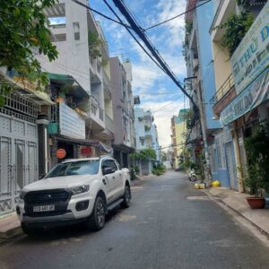 – Bán nhà hẻm 6m Hòa Bình khu Tô Hiệu P Hiệp Tân dt 4mx17m giá 5,7 tỷ,