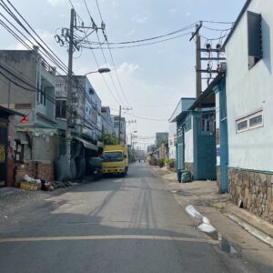 Bán xưởng 909m2 ODT hẻm 10m xe container đường Hương Lộ 2