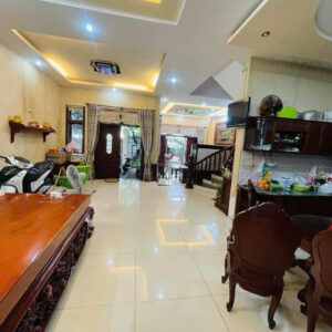 Bán Biệt Thự Mini Đường Số 3 Gần Chợ Bình Long ( 8m x 22m )