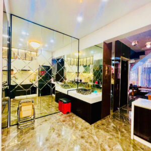 (Giá tốt) Nhà mặt tiền 12m khu công viên [4m x 15m] nhà đúc 3.5 tấm đẹp nhất khu chỉ 9.45 tỷ.