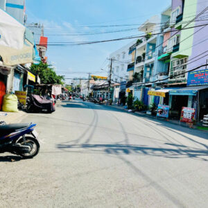 (Giá tốt) Mặt tiền kinh doanh ngay chợ Tân Hương (4m x 17m) nhà 1 lầu chỉ 10.7 tỷ, Lh: 0987788778