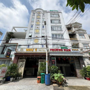 Bán Khách Sạn thu nhập khủng ~ 350 triệu/tháng – Diện tích: 6x23m – Kết cấu : 7 Tầng thang máy