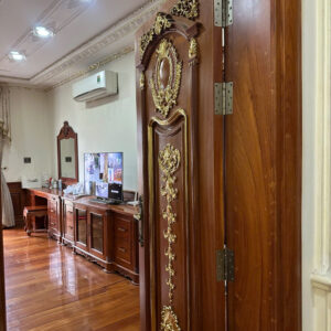 Biệt thự MT khu họ Lê, DT: 8×19, 1 hầm + 4 lầu. Tặng hết nội thất gỗ cao cấp. Giá: 31 tỷ tl