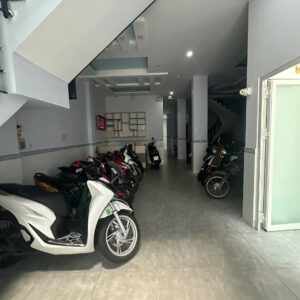 CHDV Đường Dương Đức Hiền)p.Tây Thạnh_Tân Phú, DT: 8.2x30m, 35 phòng, 120tr/th , Giá : 29 tỷ TL